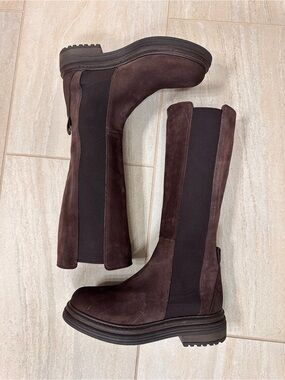 NEW Emanuele Castro Knee High Brown Suede Chelsea Boots Pull On Women’s Size 7.5